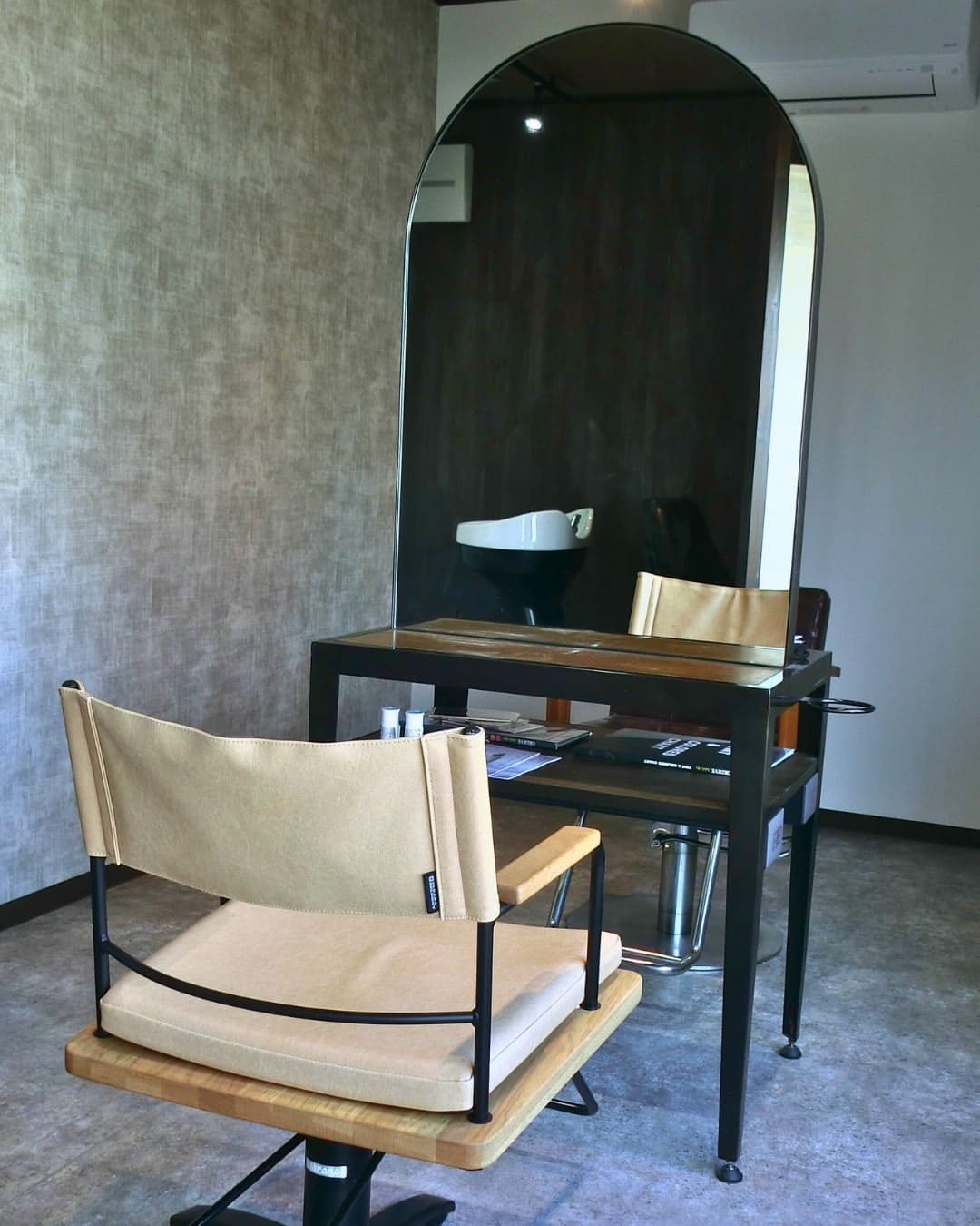 Luxe salon style 3
